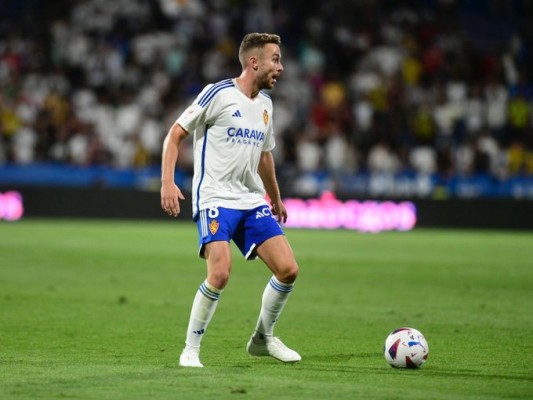 El Elche quiere a Marc Aguado y el Real Zaragoza a John Chetauya