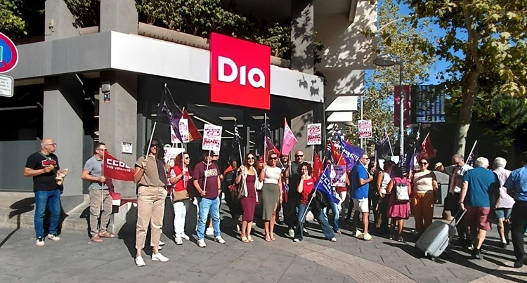 CCOO moviliza a las plantillas de las plataformas logísticas de Dia, en Alicante.
