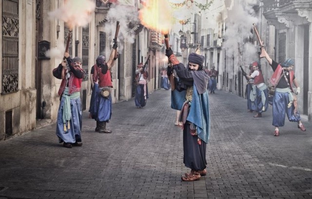 Castalla mantendrá los Moros y Cristianos del 1 al 4 de septiembre con un 63% de los votos en la consulta popular