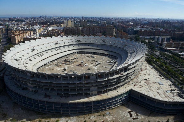 El Valencia confirma a la RFEF estar dispuesto a aceptar las condiciones para ser sede del Mundial