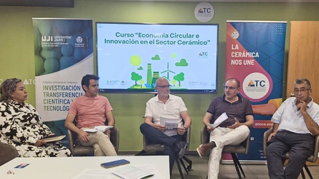 ATC analiza la sostenibilidad en el sector cerámico en un curso de economía circular e innovación