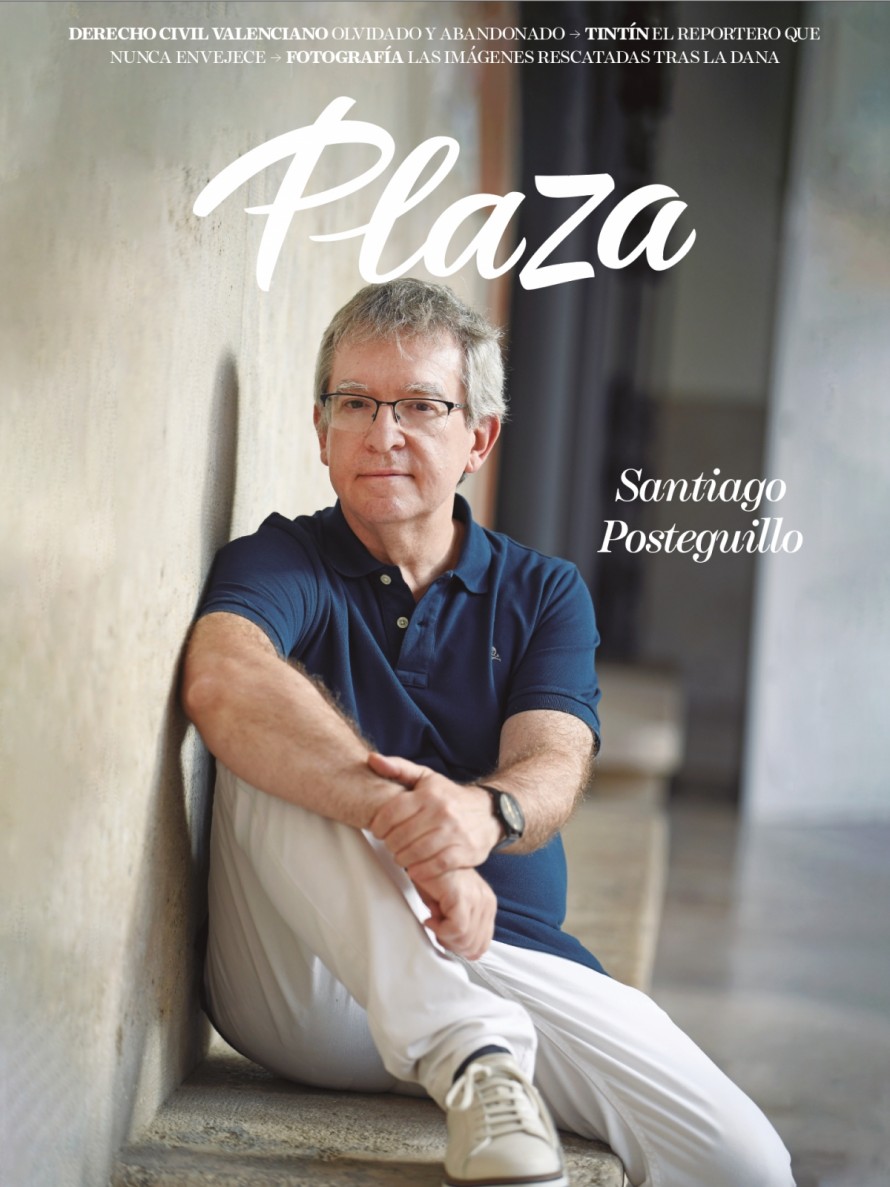 Santiago Posteguillo, portada de la revista Plaza de octubre