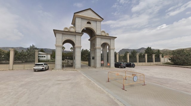 Elda licita la primera fase de ampliación del cementerio con 96 nuevos nichos por 233.000 euros