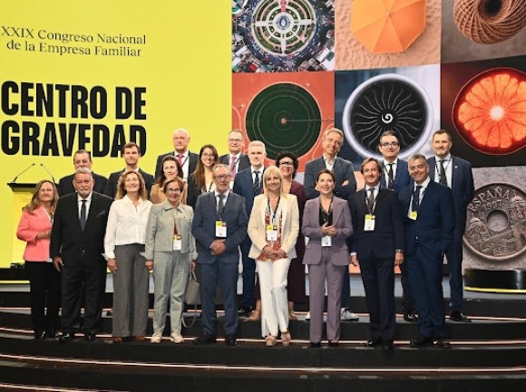 Una delegación de Aefa participa en el XXIX Congreso Nacional de la Empresa Familiar 
