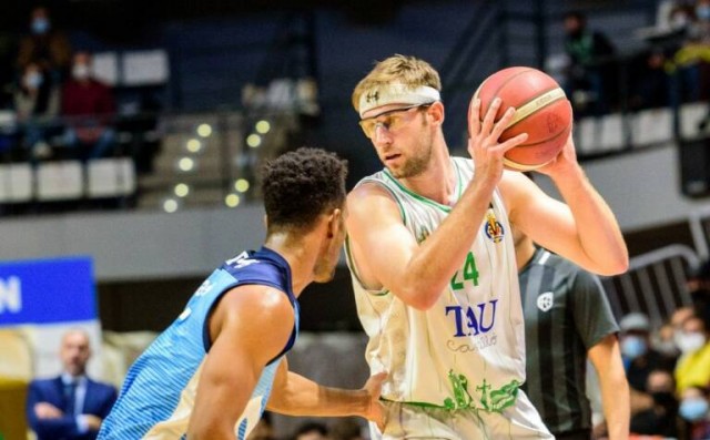 El alero estadounidense Calvin Hermanson es el segundo fichaje del Odilo Cartagena 