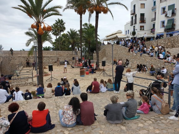 Peñíscola invita a los turistas a convertirse en actores de cine durante el puente de octubre