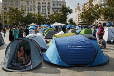 La acampada en València 
