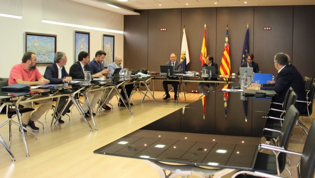 El Puerto crece un 4,1% en volumen de negocio y bajará un 12% las tasas para captar más tráfico