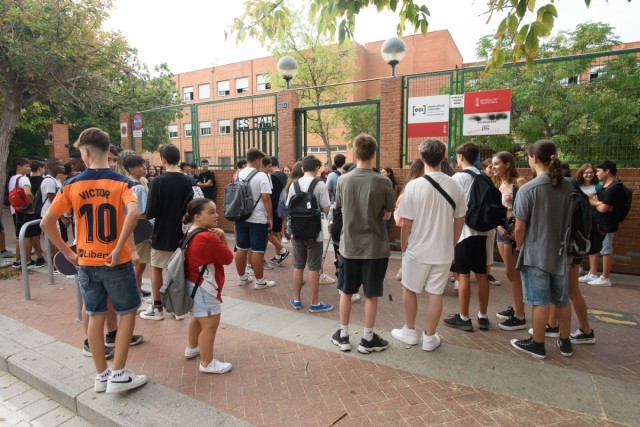 Dos de cada tres asociaciones de familias valencianas denuncian carencias en infraestructuras educativas, según Fampa