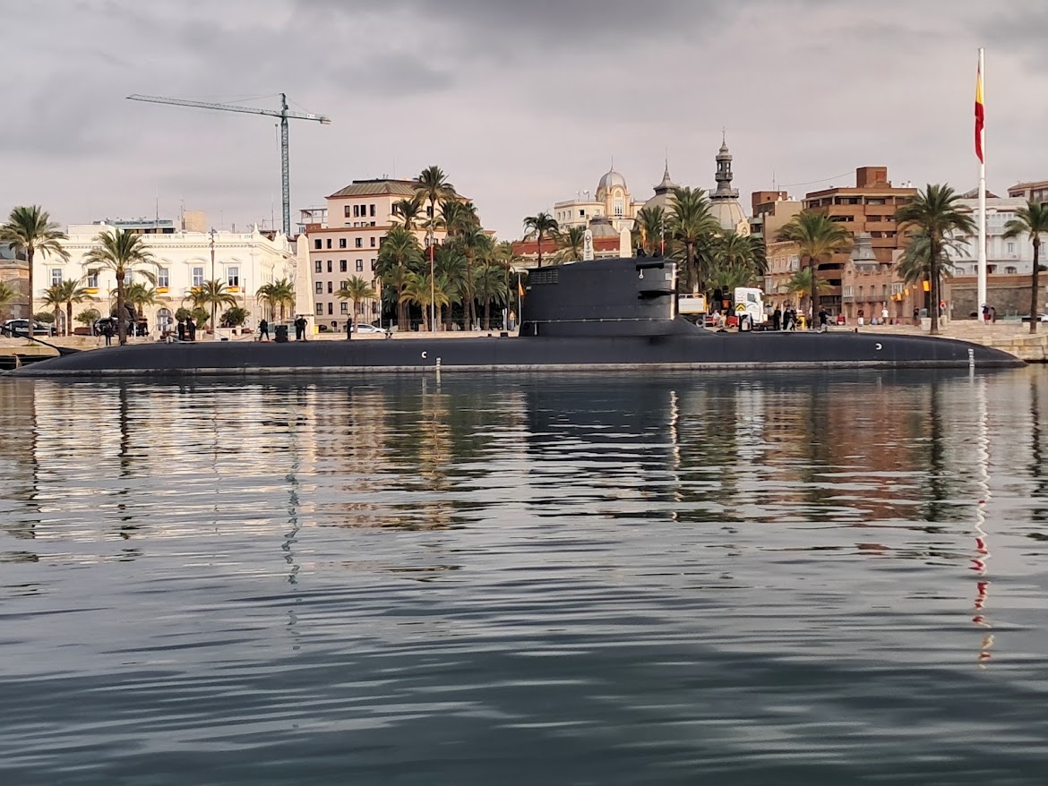 Submarino S-81, atracado en la escala real de Cartagena