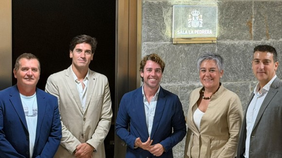 La Comunidad traza un plan para que el río Segura y los embalses acojan actividad náutica