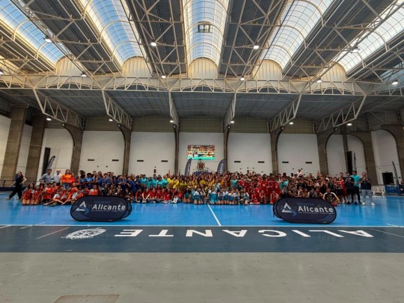 Alicante adjudica las actividades deportivas para menores vulnerables a Sportmadness: dos horas semanales para 150 niños