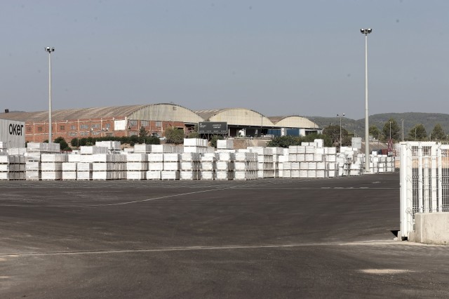El azulejo acusa la guerra en Oriente Medio: su producción cae cerca de un 3% este año tras desplomarse un 17% en agosto
