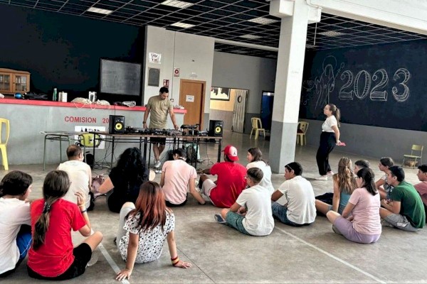 El Alto Palancia ofrece un programa inclusivo de ocio y actividades acuáticas para jóvenes en julio