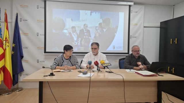 China muestra interés por el Puerto Seco de Villena y el suelo industrial de Casa del Padre
