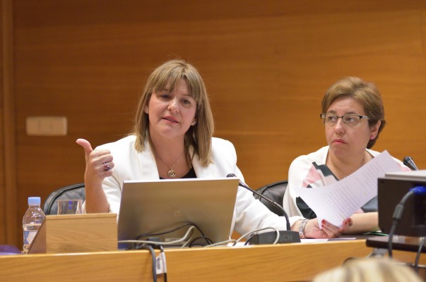 Las empresas públicas deben 1.320 millones a la Generalitat