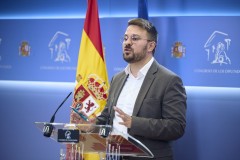 Un tercio de los diputados y senadores valencianos siguen en el cargo tras la convocatoria electoral
