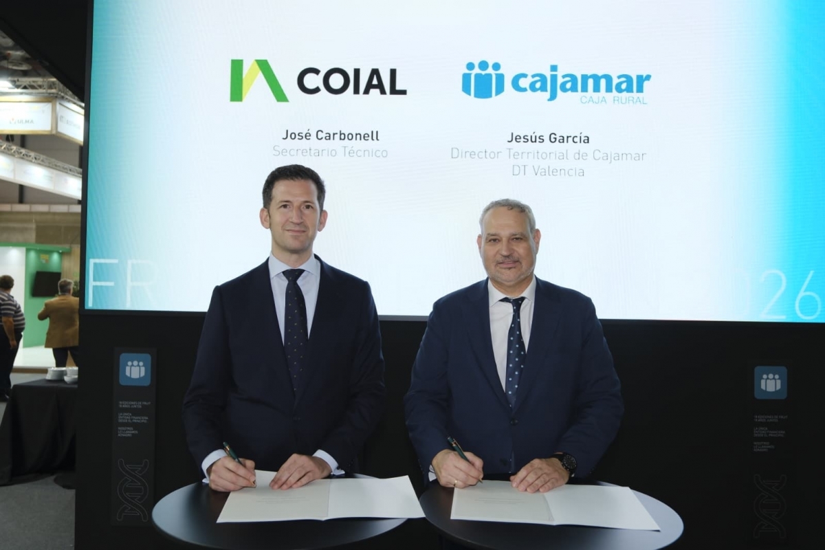 Firma entre Cajamar y el Colegio Oficial de Ingenieros Agrónomos de Levante