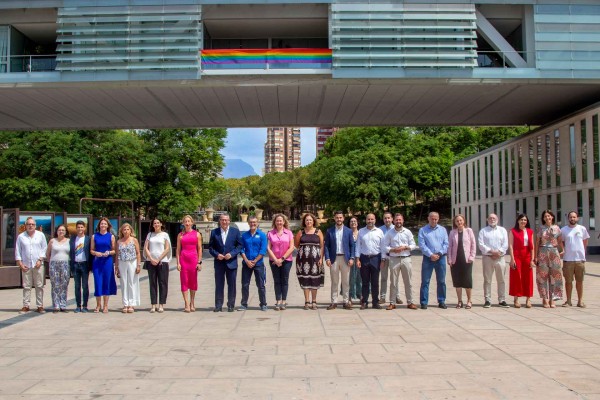 Benidorm y l'Alfàs conmemoran el Día Internacional del Orgullo LGTBI+