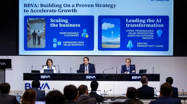 BBVA abre una nueva etapa de crecimiento en España con el cliente en el centro y la IA como acelerador