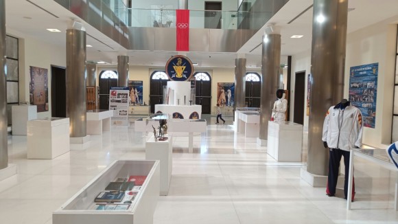 València acoge la exposición ‘100 años de esgrima 1925-2025’ dedicada a la historia de la esgrima en la ciudad 