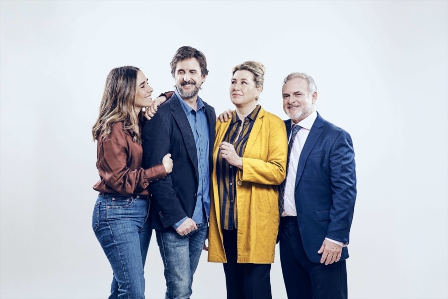 Julián López lleva su debut teatral al Olympia con la 