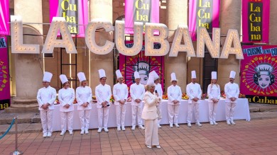 La compañía La Cubana vuelve a Alicante con el espectáculo 'La cuisine de ma cousine'