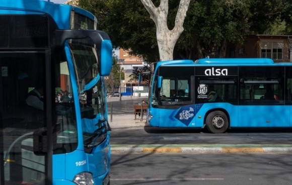 Huelga de transporte este jueves en Cartagena: fijan servicios mínimos del 60% en horas punta y el 40% en el resto