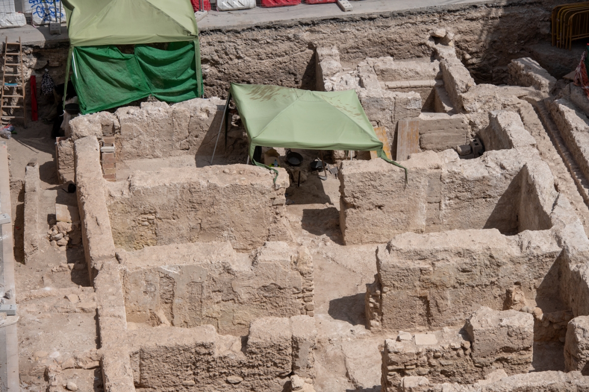 Área de nuevas excavaciones en los Baños Árabes -