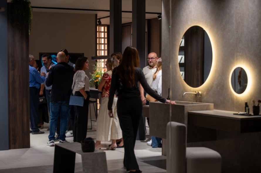 Antón Blasco abre una nueva etapa con la renovación de sus instalaciones de más de 2.000 metros