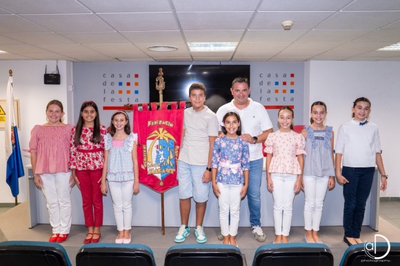 La Federació adelanta una de las finales del concurso de playbacks por el 29N y elige a su banderín