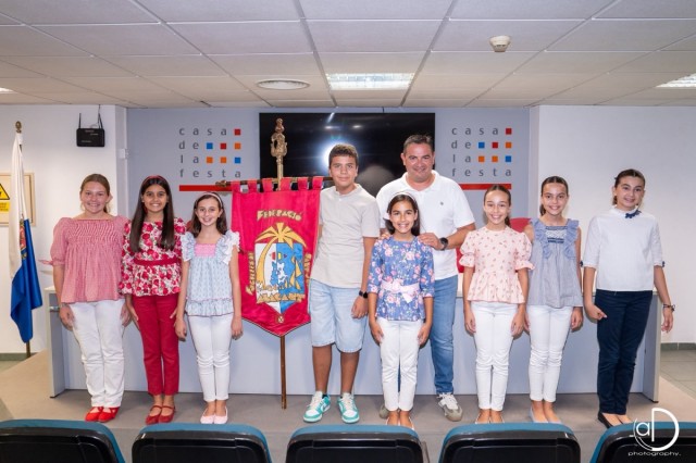 La Federació adelanta una de las finales del concurso de playbacks por el 29N y elige a su banderín