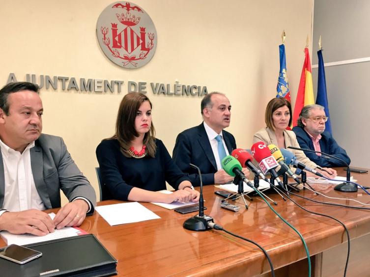 Los cinco concejales socialistas. Foto: PSPV - 