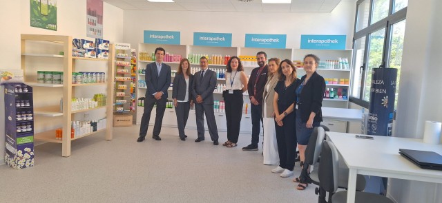 Hefame sigue adelante en su objetivo de dotar a los centros formativos de aulas de farmacia