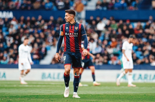 Julio toca a la puerta del Levante y las ventas prioritarias, sin cerrar