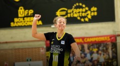 El Hozono Jairis logra su primer triunfo del curso con un 74-61 ante el Baxi Ferrol