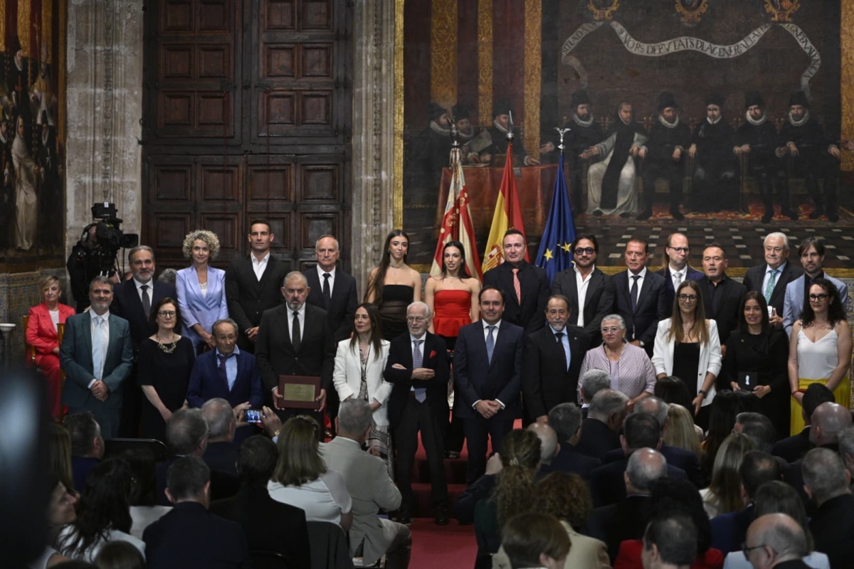 Los premiados llaman a 