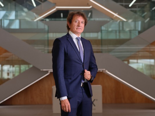 León Grau, reelegido presidente de Aitex