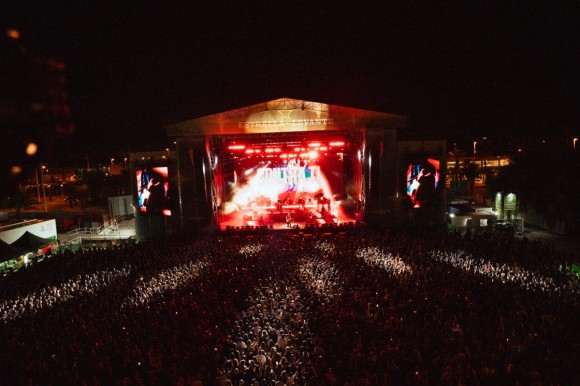 Más de 11.000 personas abren la segunda edición de Oasis Elche Music Fest