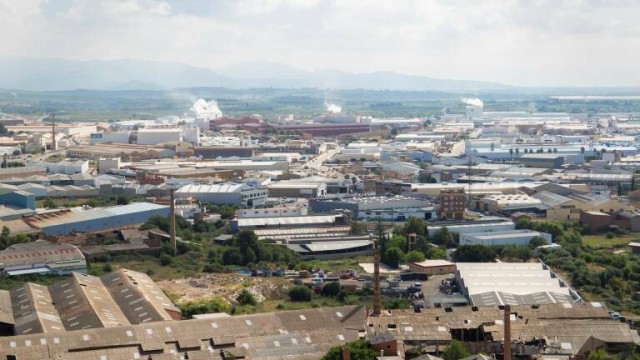 El azulejo en la última década: concentra empresas sin variar plantillas y amplía su nivel productivo
