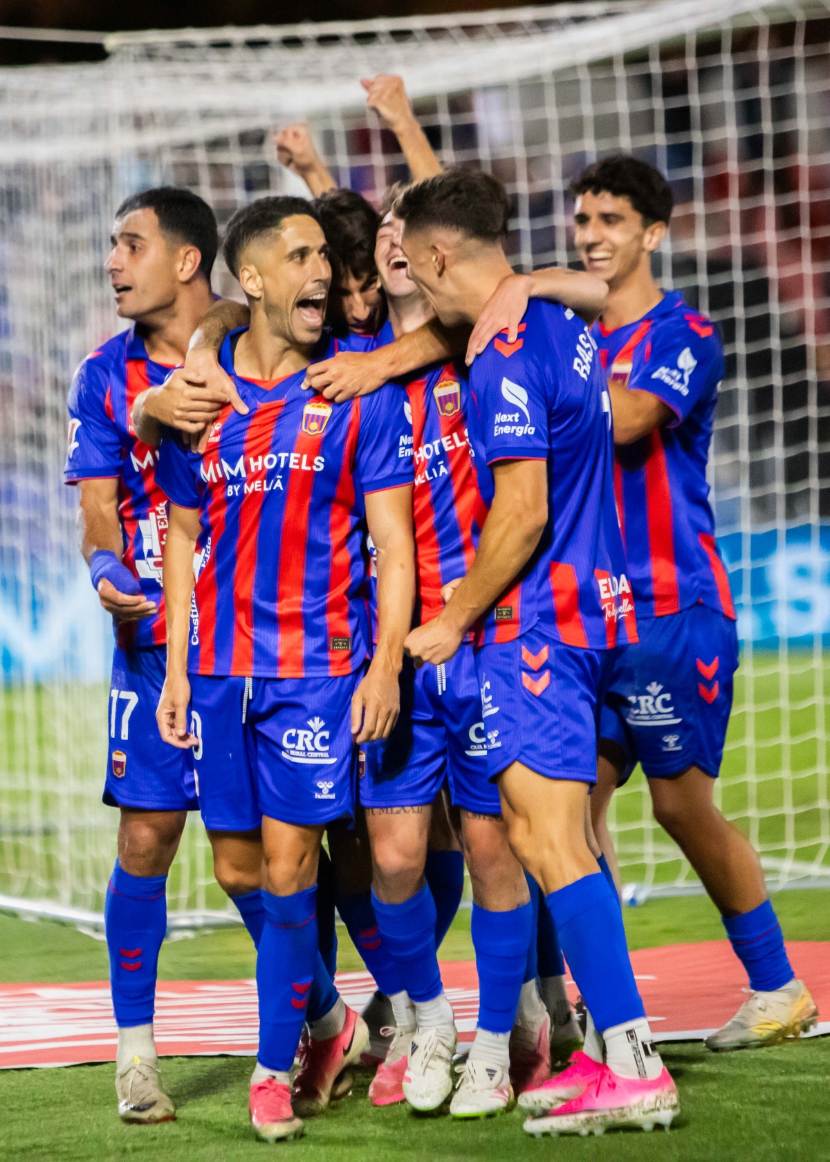Fidel celebra su tanto de penalti