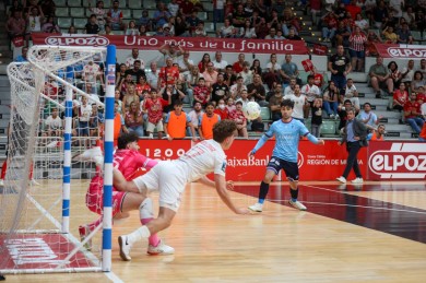 ElPozo, al que no le alcanza una reacción tardía, cae tras tres victorias seguidas en el Apertura