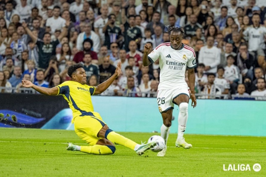 El Villarreal no aprovecha la superioridad numérica y pierde frente al Madrid en un partido bronco 
