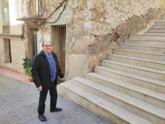 Les Useres licita las obras de ampliación del Ayuntamiento en el edificio anexo en ruinas 