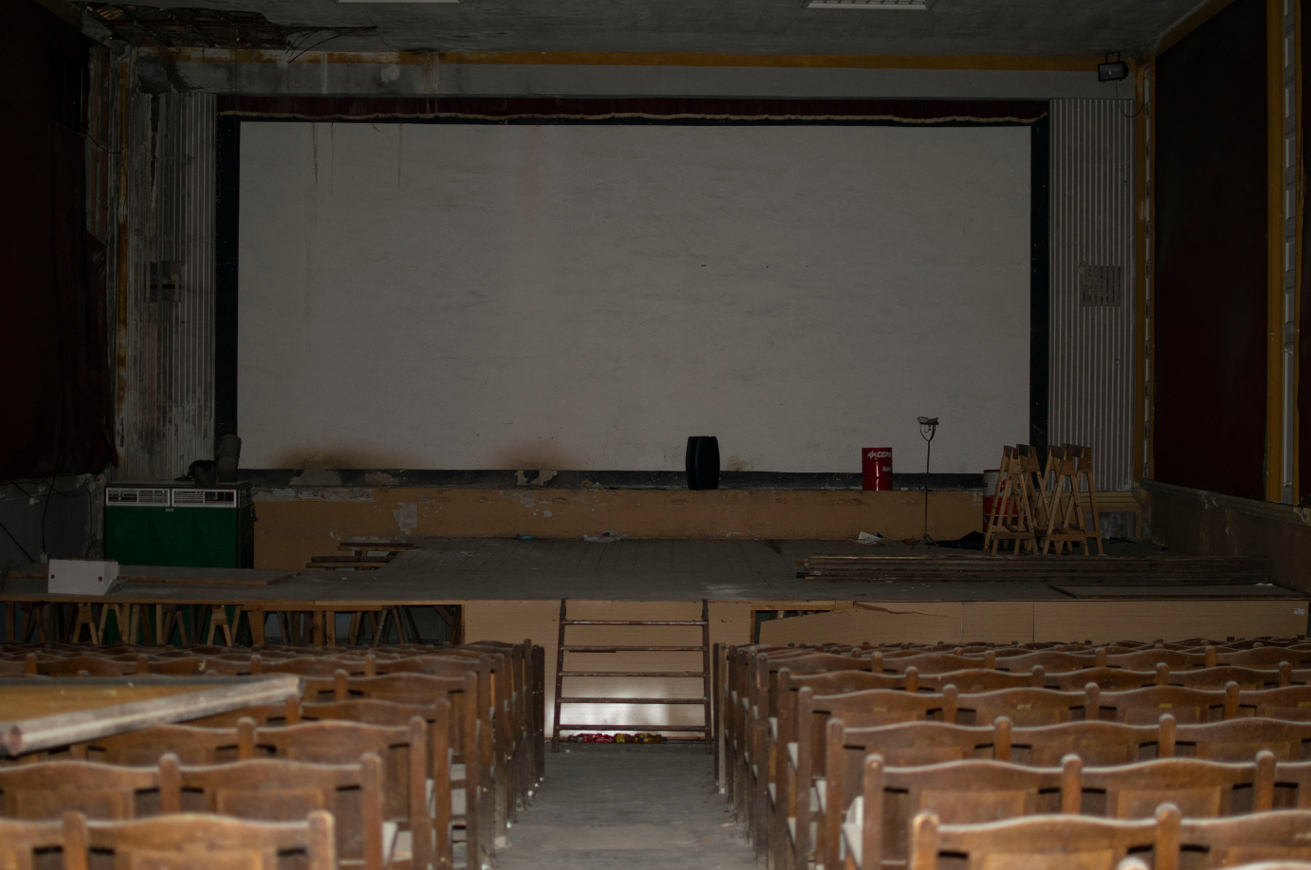 Rótova adjudica la financiación para iniciar la restauración del cine Cervantes