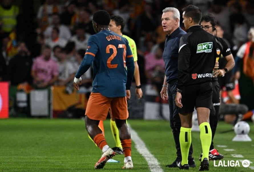 Aspectos positivos y negativos del debut de Aguirre