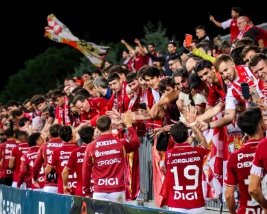 La séptima jornada en el grupo 2 deja al Murcia rozando el liderato y saca al Efesé de la promoción