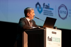 Las agencias inmobiliarias avisan: retirada de anuncios de alquiler y freno a contratos tras los decretos
