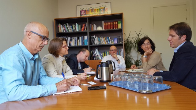Cebrián reitera a Ecoembes que no hay marcha atrás en el plan de retorno de envases