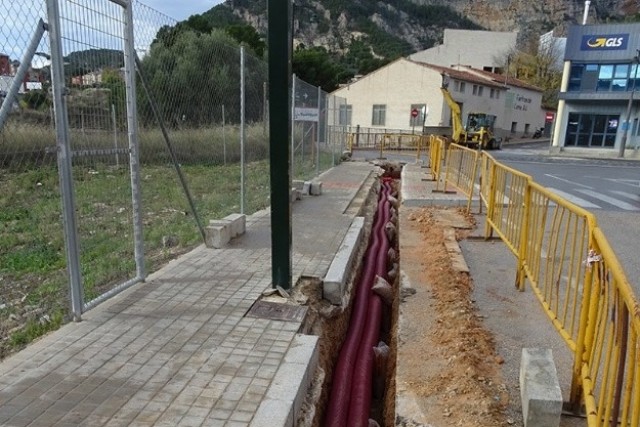La Generalitat rectifica y mantiene las ayudas del Ivace para mejorar polígonos en Alcoy: se anunció un recorte del 15%